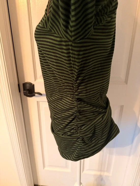 Michael Kors Navy and Green Striped Long-Sleeve Top with Gold Zippers-Size Large - Picture 3 of 9